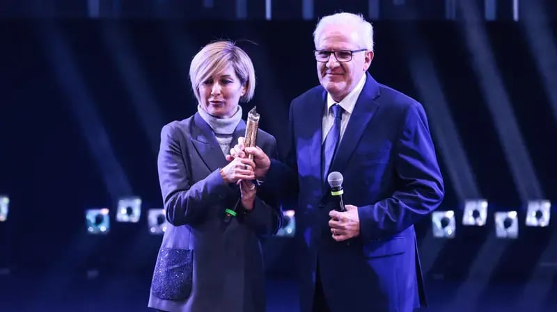 renato-soncina-riceve-il-premio-per-omsi